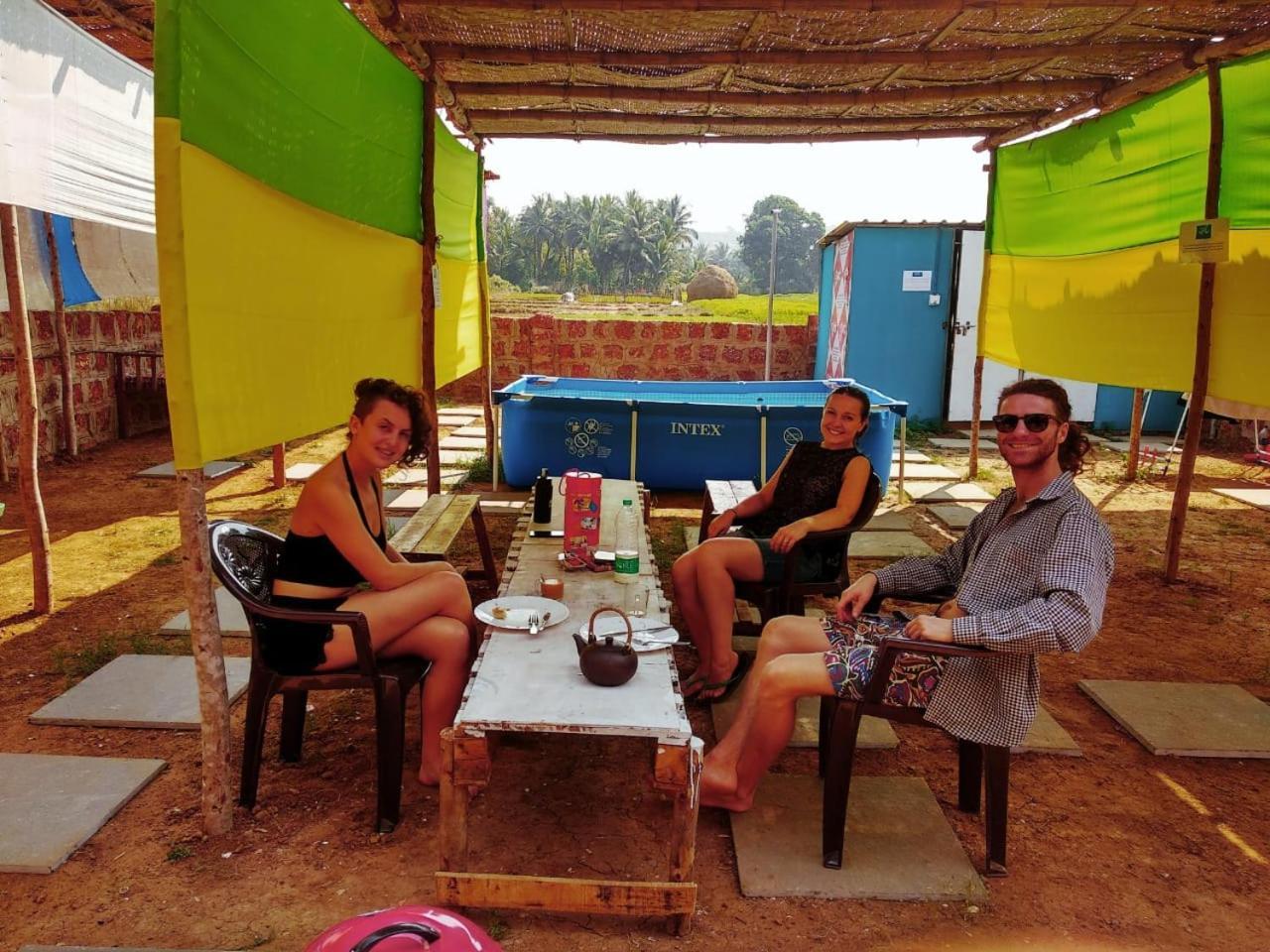Hostel The Moustache Mermaid Camping, Retreat And Community Centre *